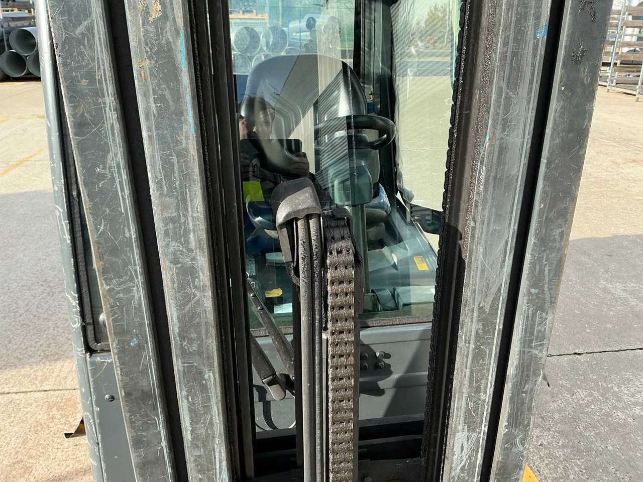 رافعة شوكية JUNGHEINRICH - 2015 - EFG216 - FORKLIFT: صورة 9