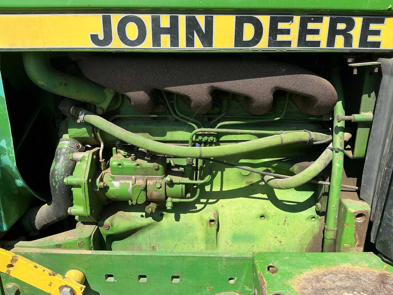 جرار John Deere 1640 Synchron: صورة 13