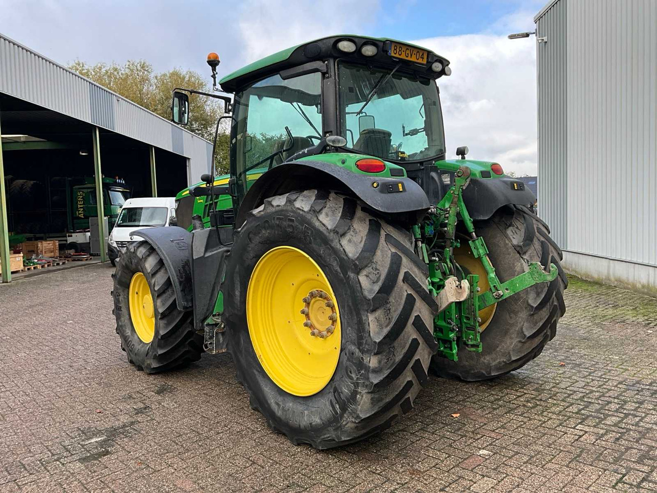 John Deere 6190R - جرار: صورة 2 John Deere 6190R - جرار: صورة 2
