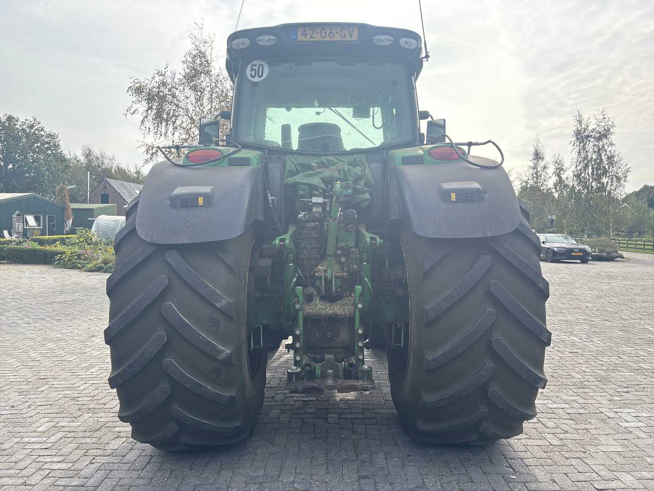 John Deere 6215R - جرار: صورة 4 John Deere 6215R - جرار: صورة 4