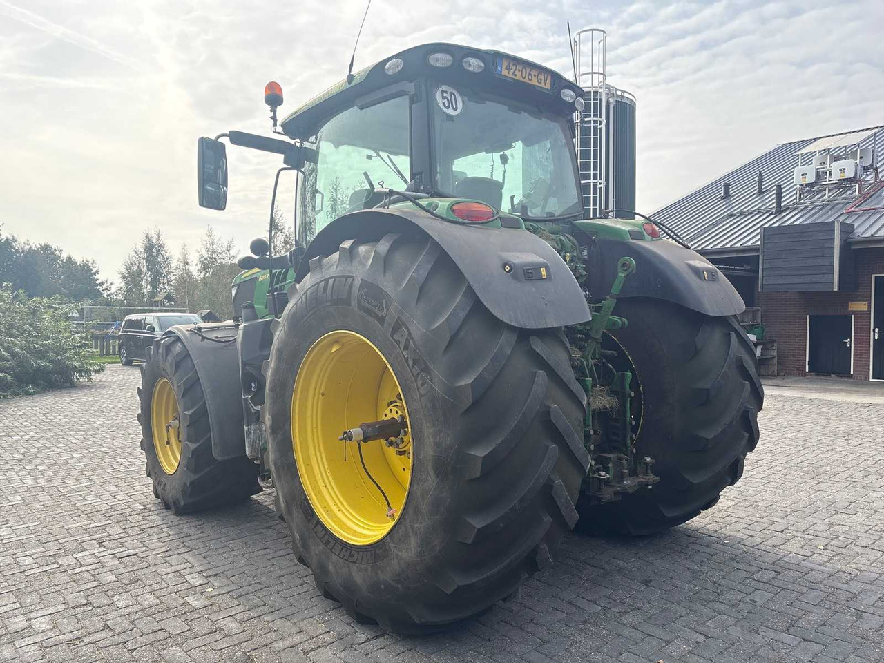 John Deere 6215R - جرار: صورة 3 John Deere 6215R - جرار: صورة 3