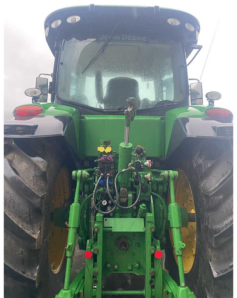 John Deere 7230R - جرار: صورة 4 John Deere 7230R - جرار: صورة 4