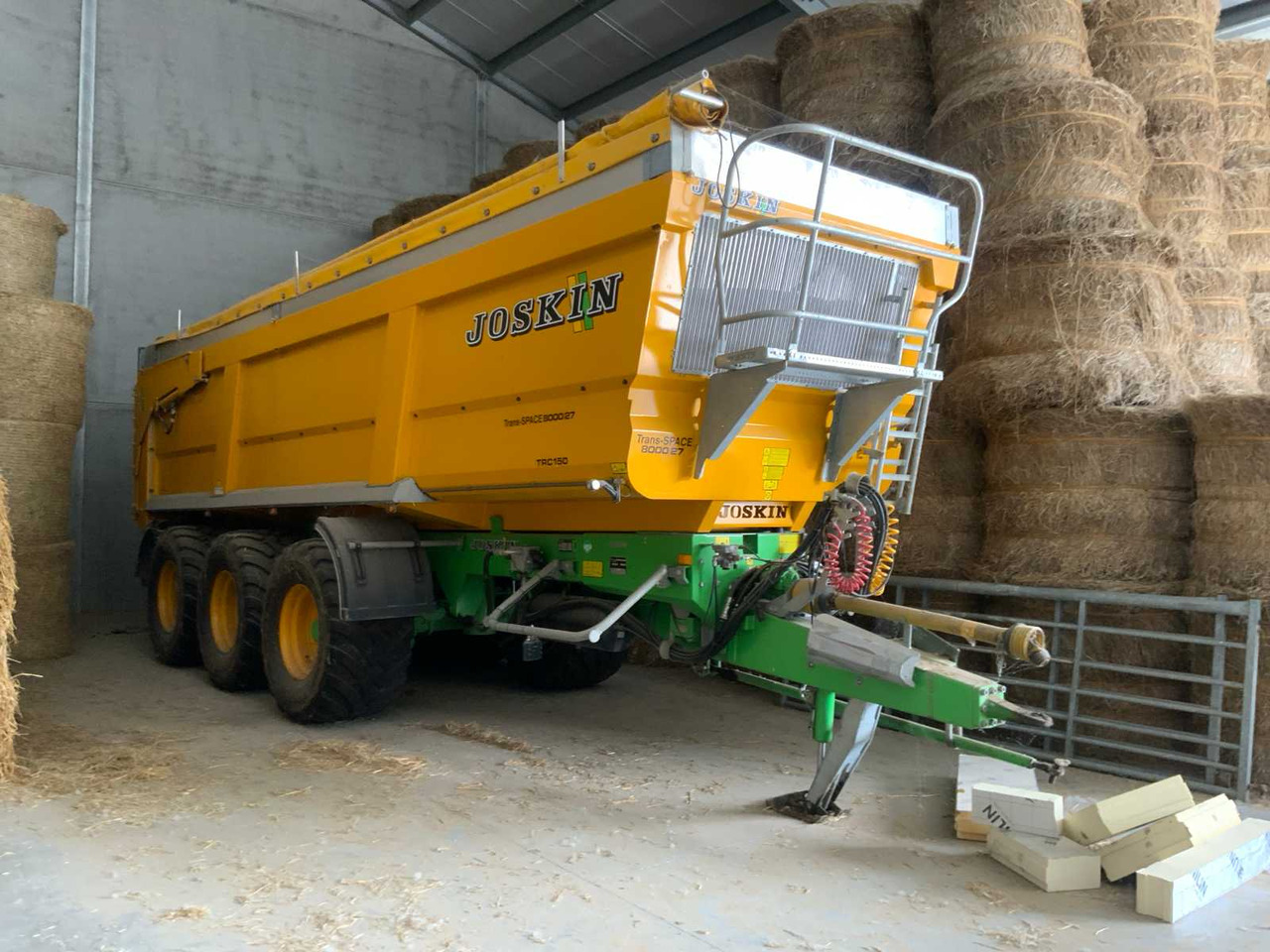 Joskin Triden Trans-Space 8000/27 - مقطورة قلابة زراعية/ شاحنة قلابة: صورة 1 Joskin Triden Trans-Space 8000/27 - مقطورة قلابة زراعية/ شاحنة قلابة: صورة 1