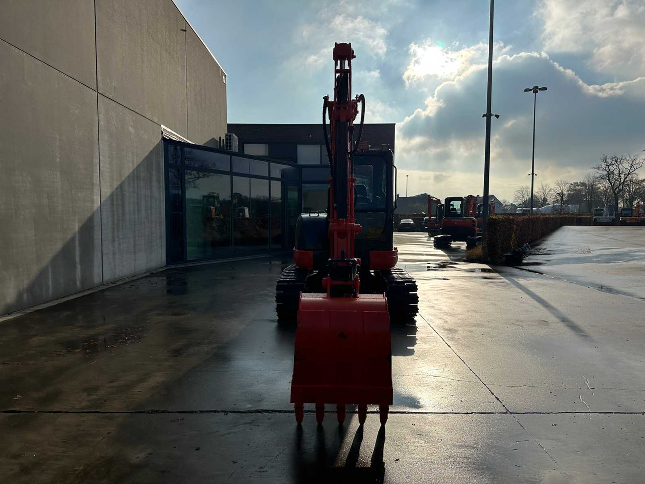 KUBOTA - 2013 - KX155-3SZ - MIDI EXCAVATOR - حفّار: صورة 2 KUBOTA - 2013 - KX155-3SZ - MIDI EXCAVATOR - حفّار: صورة 2