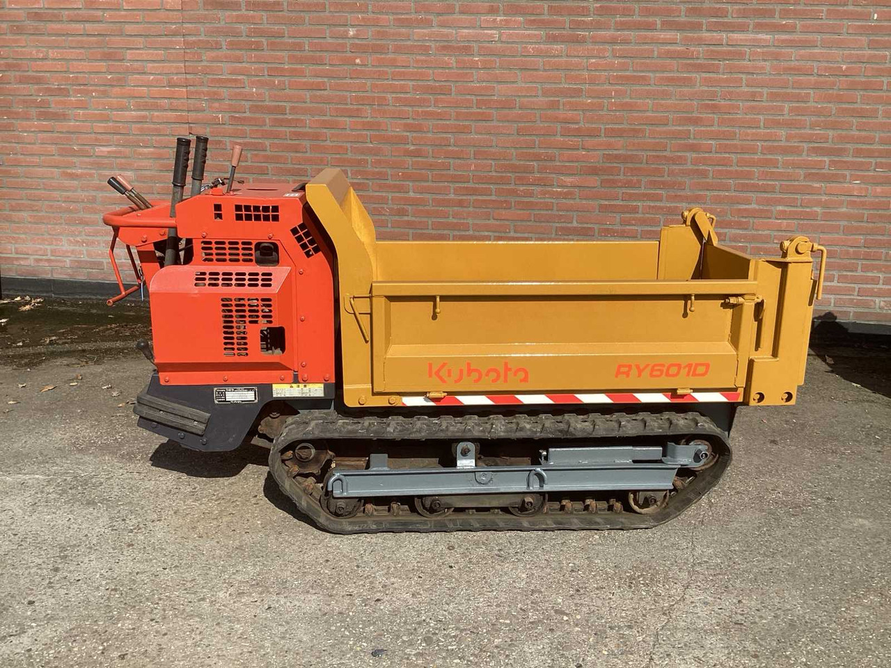 KUBOTA RY601D-3 - شاحنة قلاب التعدين: صورة 2 KUBOTA RY601D-3 - شاحنة قلاب التعدين: صورة 2