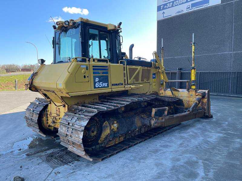Komatsu D65PX-18 - بلدوزر: صورة 1 Komatsu D65PX-18 - بلدوزر: صورة 1