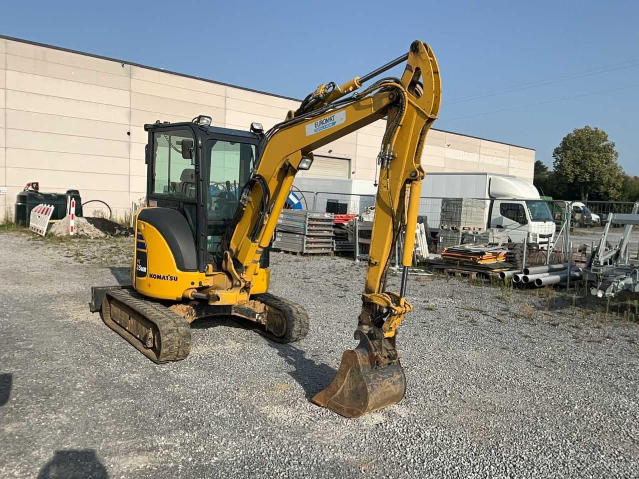Komatsu PC35MR-5 - حفار صغير: صورة 3 Komatsu PC35MR-5 - حفار صغير: صورة 3