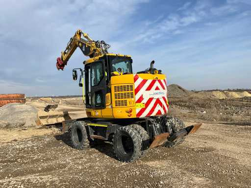 Komatsu PW118MR-11 - حفار ذو عجلات: صورة 2 Komatsu PW118MR-11 - حفار ذو عجلات: صورة 2