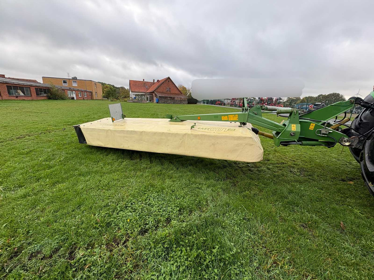 Krone EasyCut 400 - التقطيع جزازة/ ماكينات قطع الحشائش: صورة 2 Krone EasyCut 400 - التقطيع جزازة/ ماكينات قطع الحشائش: صورة 2