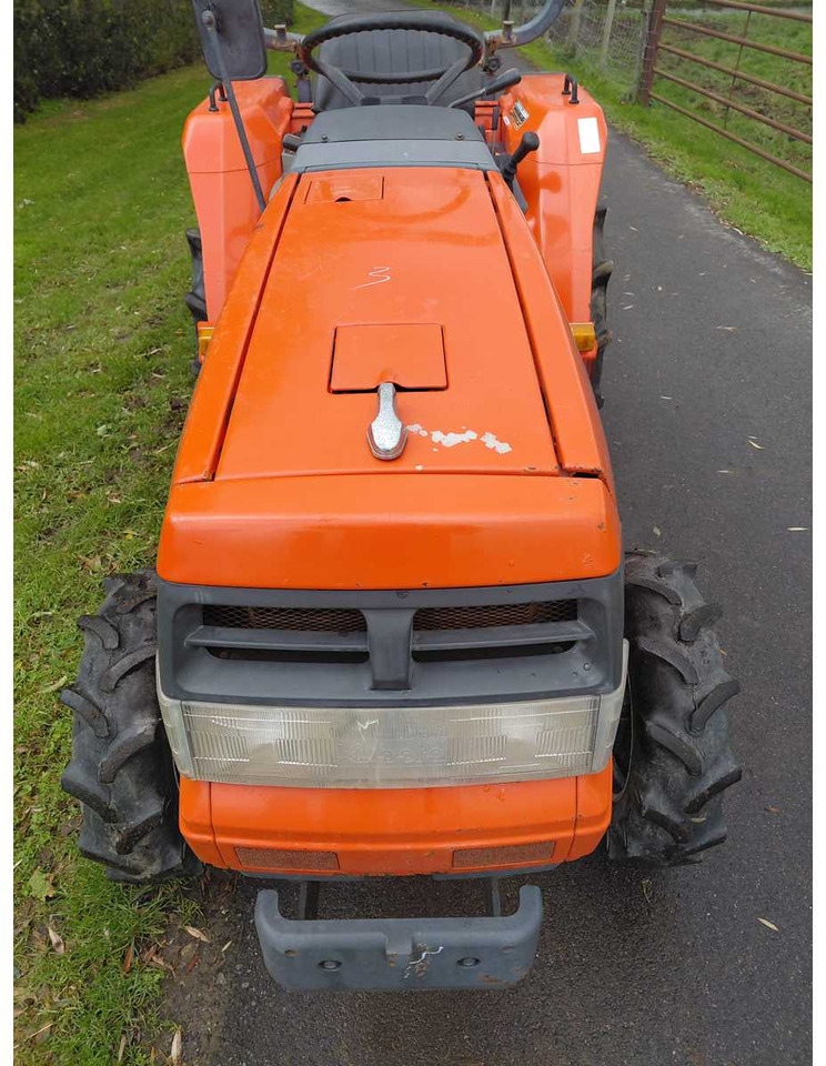 Kubota GL 200 - جرار صغير: صورة 2 Kubota GL 200 - جرار صغير: صورة 2