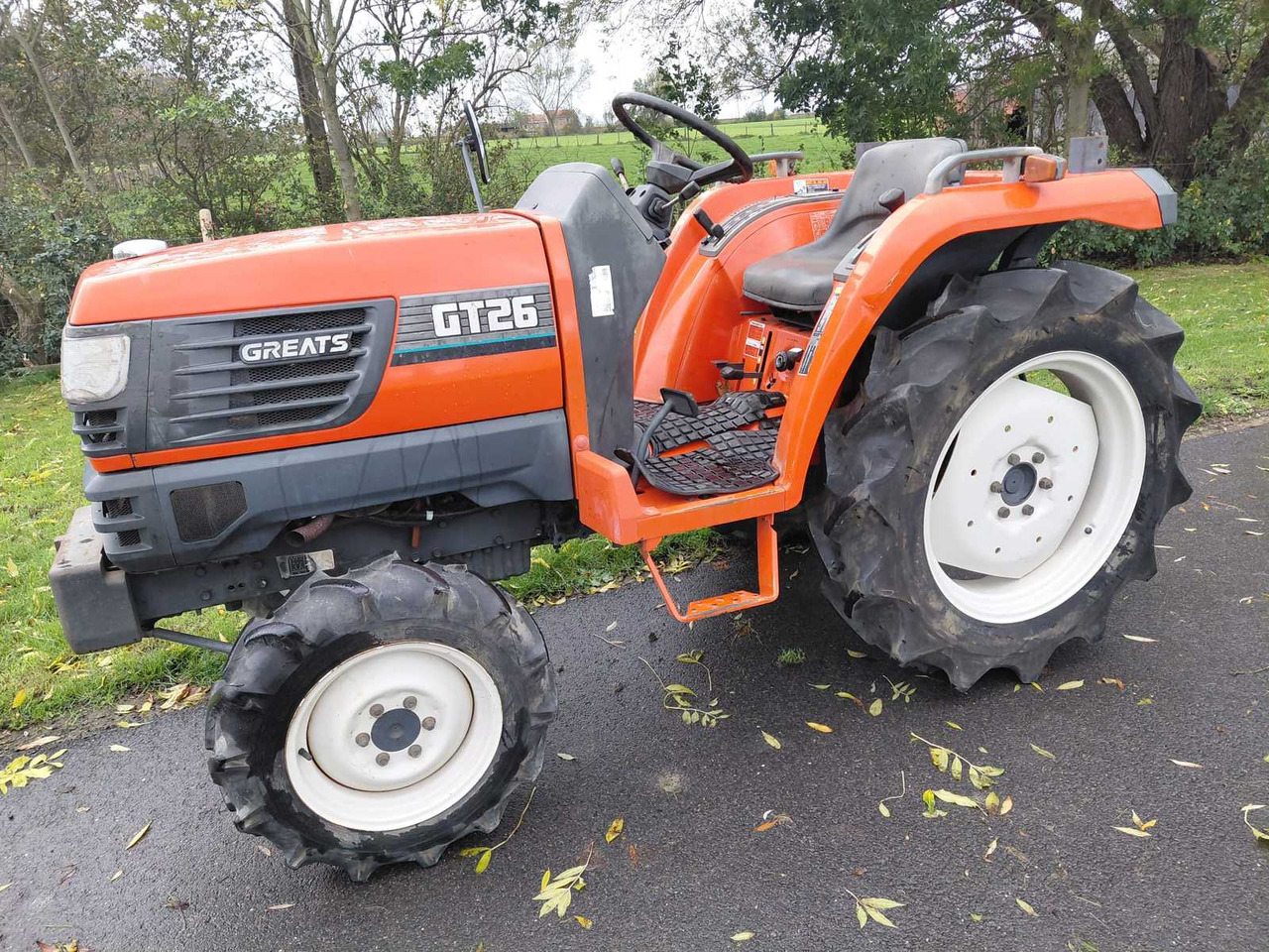 Kubota GT26 - جرار صغير: صورة 2 Kubota GT26 - جرار صغير: صورة 2