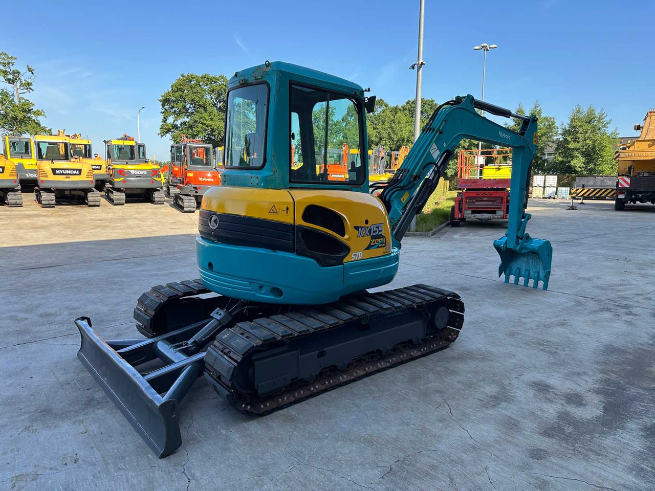 Kubota KUBOTA - KX155-3 - MIDI EXCAVATOR - حفار زاحف: صورة 4 Kubota KUBOTA - KX155-3 - MIDI EXCAVATOR - حفار زاحف: صورة 4
