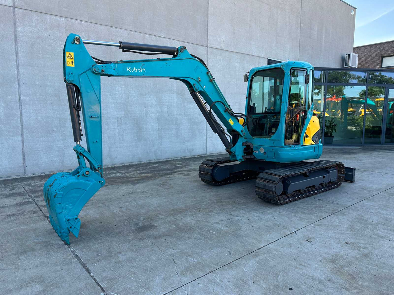 Kubota KUBOTA - KX155-3 - MIDI EXCAVATOR - حفار زاحف: صورة 1 Kubota KUBOTA - KX155-3 - MIDI EXCAVATOR - حفار زاحف: صورة 1
