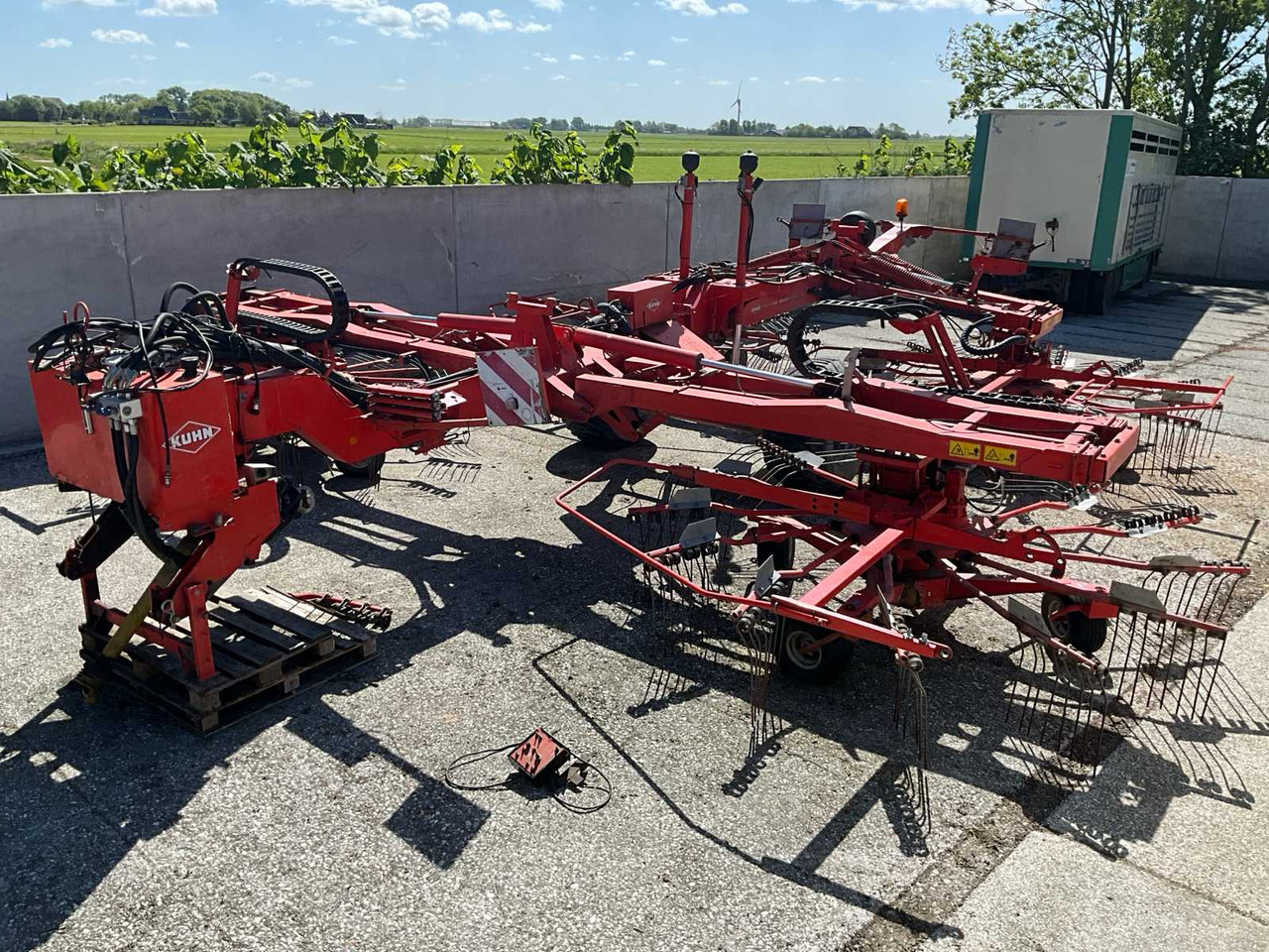 Kuhn GA 15021 - آلات زراعية: صورة 2 Kuhn GA 15021 - آلات زراعية: صورة 2