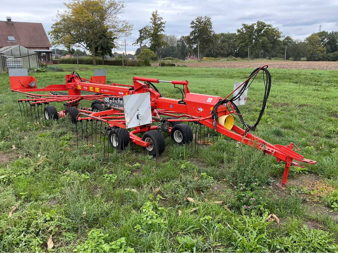 Kuhn GA6000 - ماكينات نشر التبن: صورة 1 Kuhn GA6000 - ماكينات نشر التبن: صورة 1