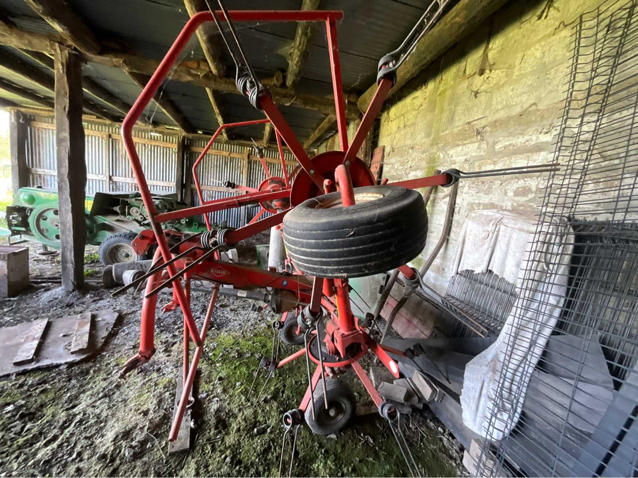 Kuhn GF 5001 MH - آلة قطع أوراق البطاطس: صورة 5 Kuhn GF 5001 MH - آلة قطع أوراق البطاطس: صورة 5