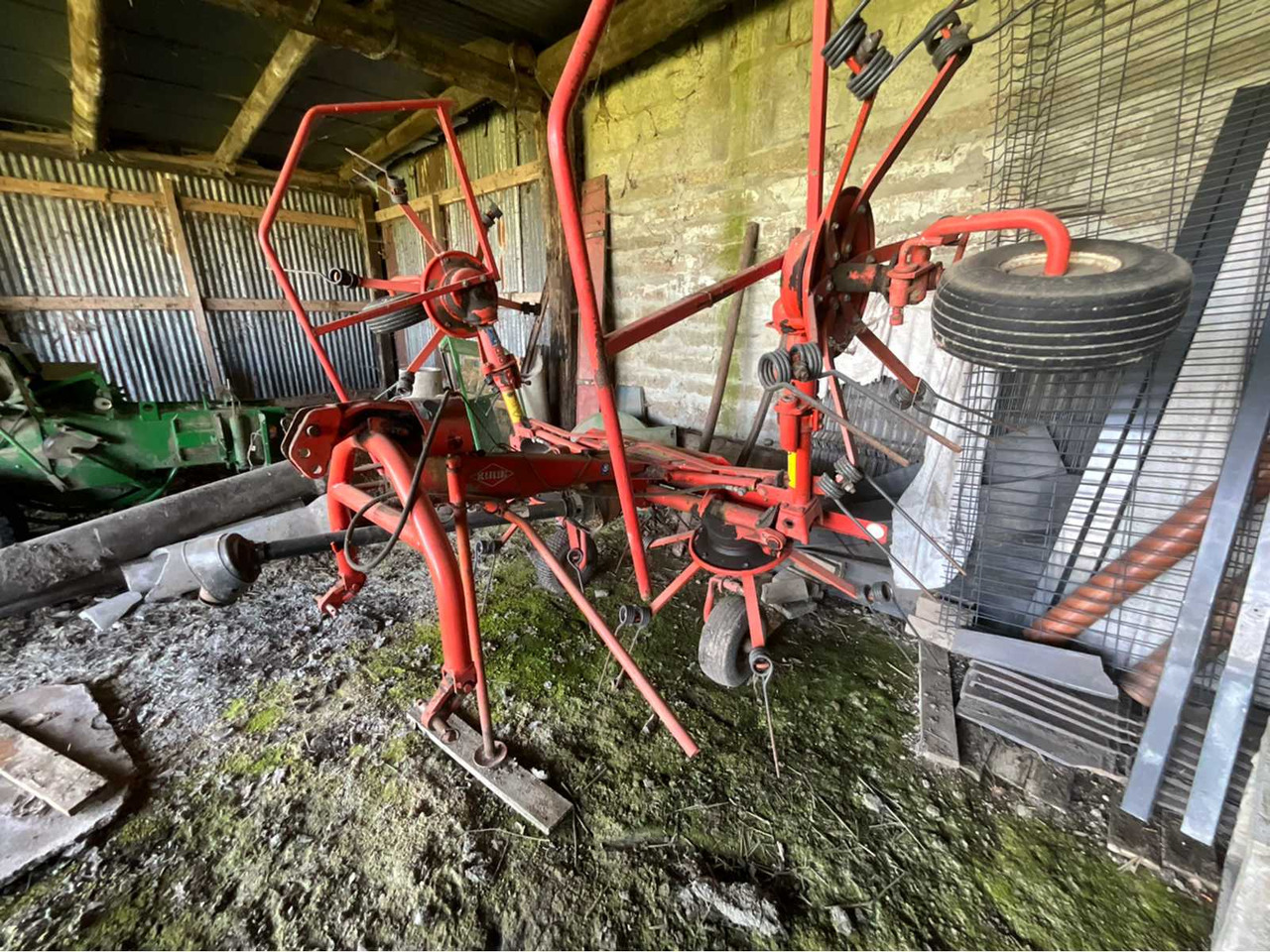 Kuhn GF 5001 MH - آلة قطع أوراق البطاطس: صورة 3 Kuhn GF 5001 MH - آلة قطع أوراق البطاطس: صورة 3