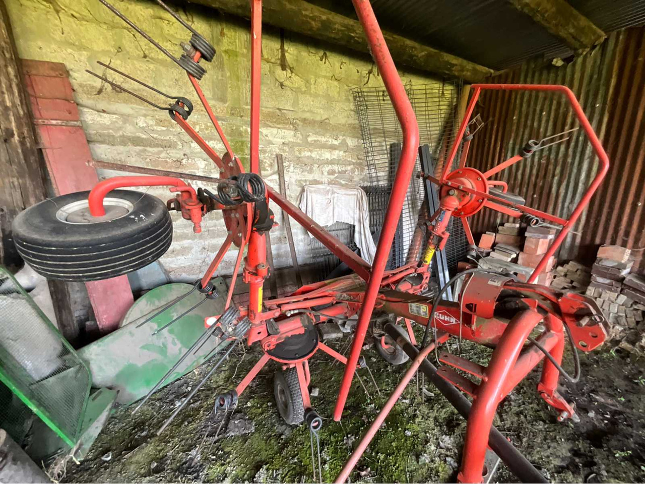 Kuhn GF 5001 MH - آلة قطع أوراق البطاطس: صورة 2 Kuhn GF 5001 MH - آلة قطع أوراق البطاطس: صورة 2