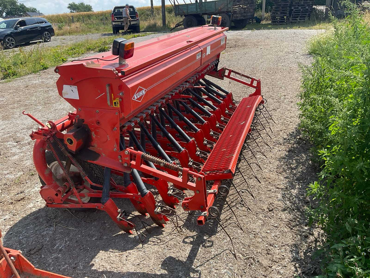 Kuhn K1353 - آلة بذر: صورة 5 Kuhn K1353 - آلة بذر: صورة 5