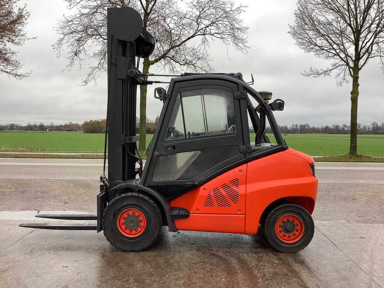LINDE - 2011 - H50D-01 - FORKLIFT TRUCK - رافعة شوكية: صورة 1 LINDE - 2011 - H50D-01 - FORKLIFT TRUCK - رافعة شوكية: صورة 1