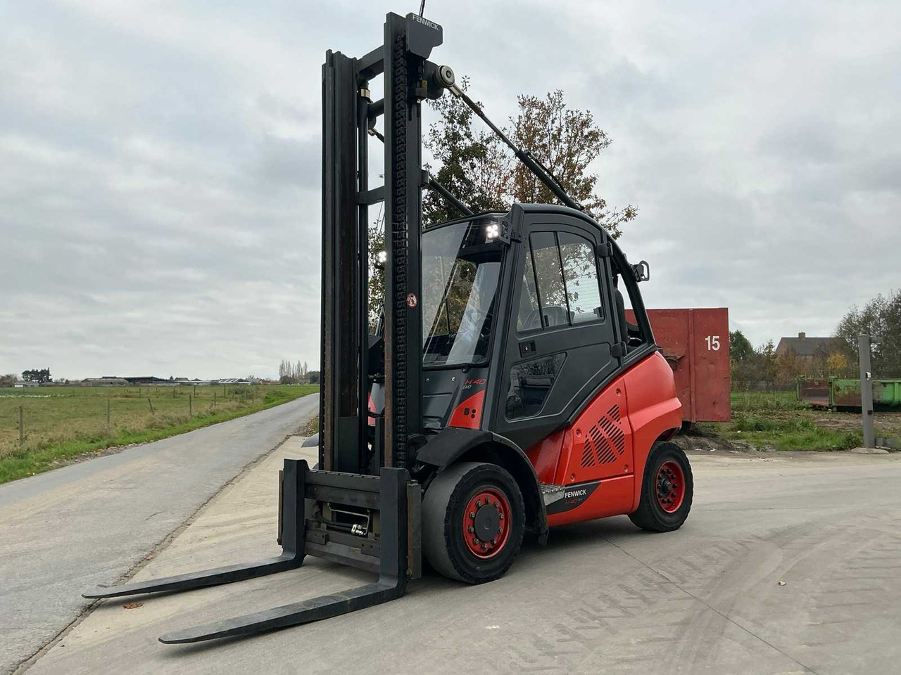 LINDE H40T-02 FORKLIFT TRUCK 2014 - رافعة شوكية: صورة 1 LINDE H40T-02 FORKLIFT TRUCK 2014 - رافعة شوكية: صورة 1