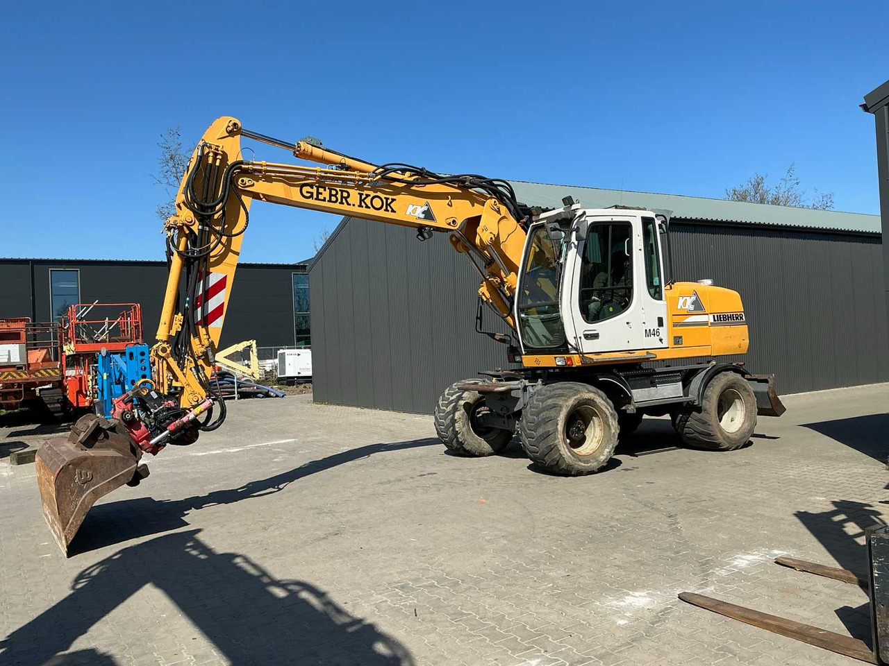 Liebherr A314 - حفار ذو عجلات: صورة 2 Liebherr A314 - حفار ذو عجلات: صورة 2