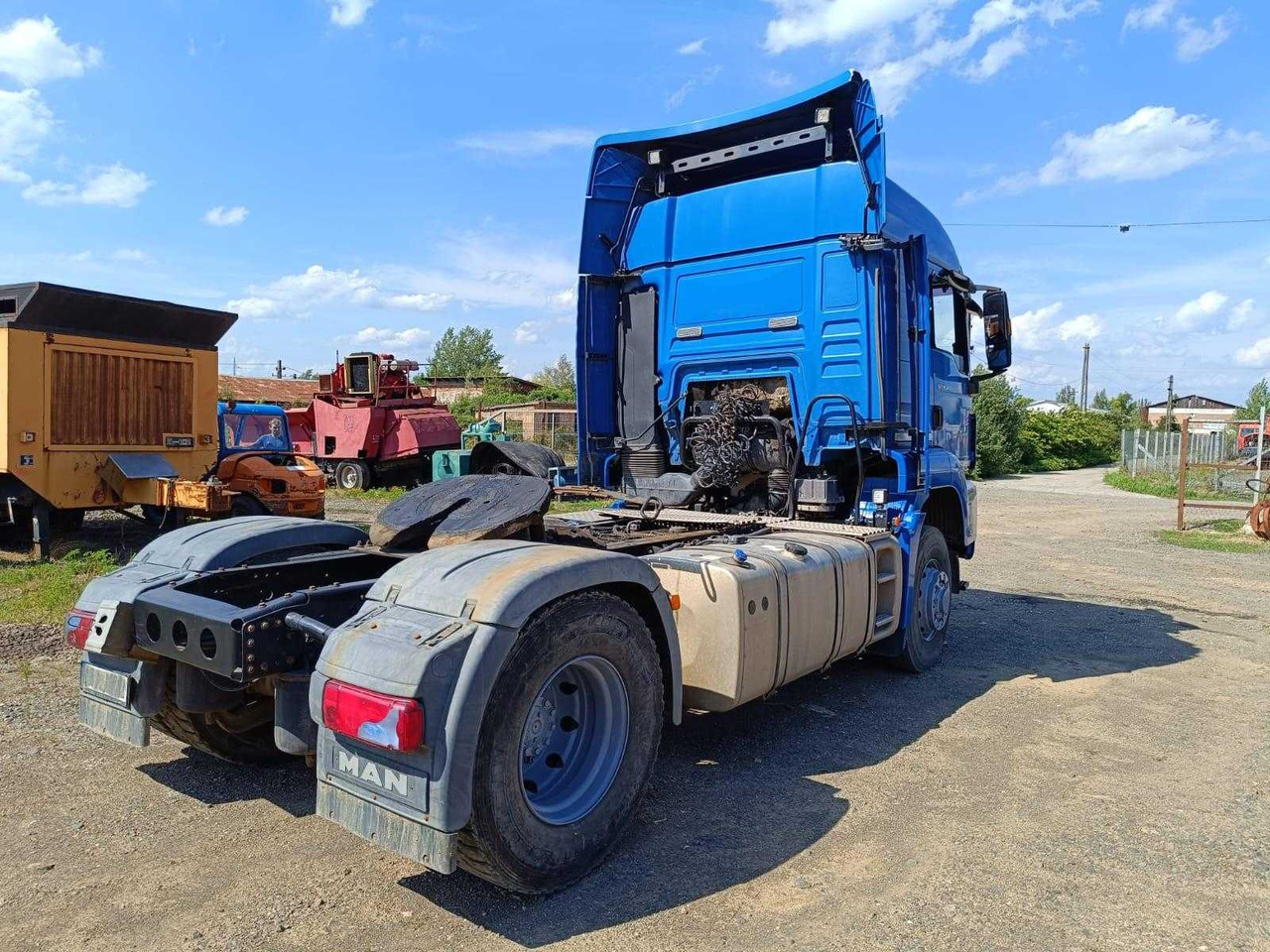 MAN - TGS 18.400 4X4 BBS - TRUCK - 2010 - شاحنة: صورة 4 MAN - TGS 18.400 4X4 BBS - TRUCK - 2010 - شاحنة: صورة 4