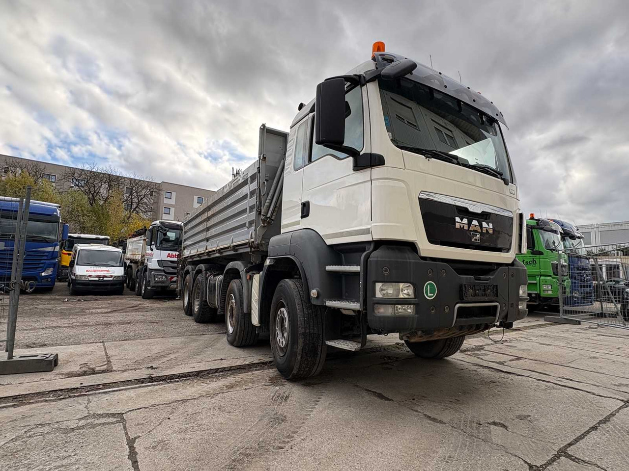 MAN TGS 35.440 8X4 BB CRANE TRUCK - شاحنة: صورة 1 MAN TGS 35.440 8X4 BB CRANE TRUCK - شاحنة: صورة 1