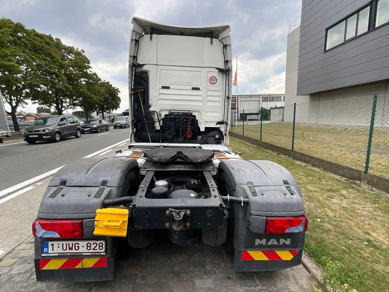 MAN TGX 18.440 - 2015 - شاحنة: صورة 4 MAN TGX 18.440 - 2015 - شاحنة: صورة 4