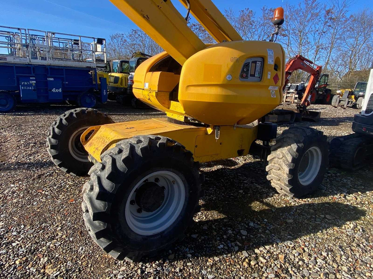 MANITOU 160 ATJ 16 METRE DIESEL ARTICULATED BOOM LIFT - منصة جومحمولةية: صورة 2 MANITOU 160 ATJ 16 METRE DIESEL ARTICULATED BOOM LIFT - منصة جومحمولةية: صورة 2