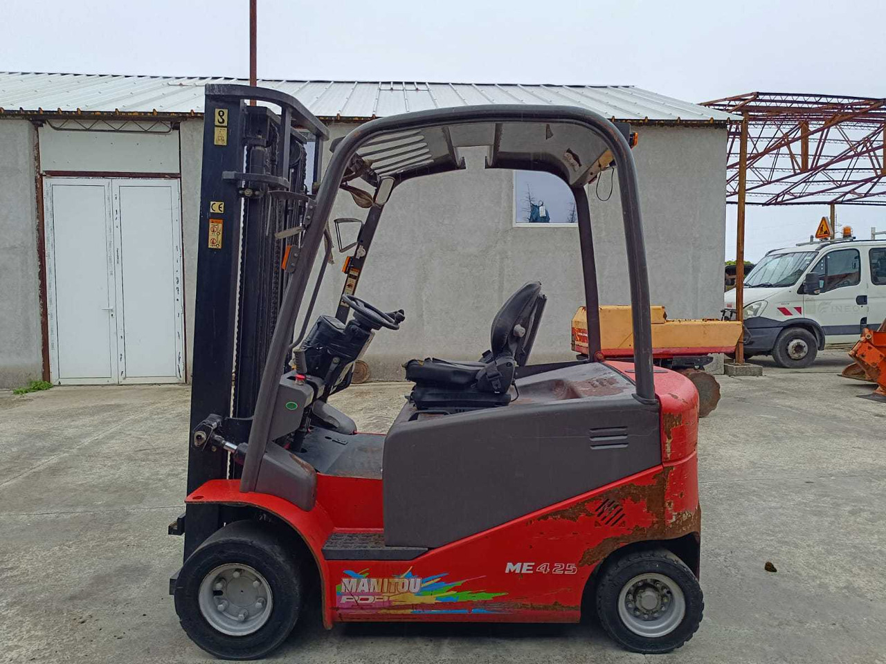 MANITOU - ME425-80V - FORKLIFT TRUCKS - 2015 - رافعة شوكية: صورة 2 MANITOU - ME425-80V - FORKLIFT TRUCKS - 2015 - رافعة شوكية: صورة 2