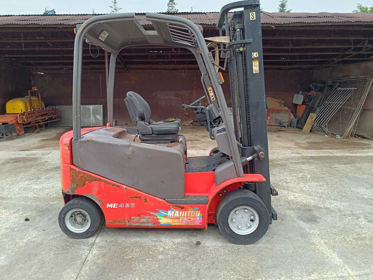MANITOU - ME425-80V - FORKLIFT TRUCKS - 2015 - رافعة شوكية: صورة 4 MANITOU - ME425-80V - FORKLIFT TRUCKS - 2015 - رافعة شوكية: صورة 4