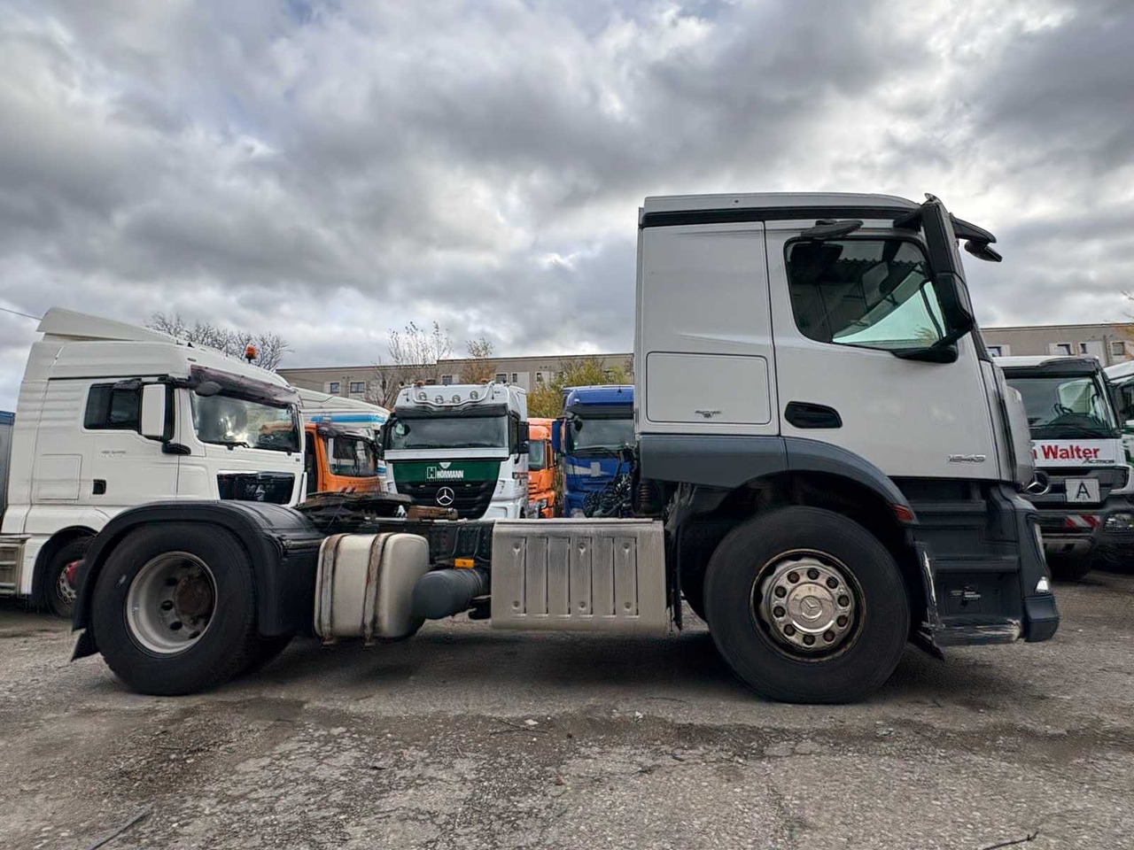 MERCEDES-BENZ ACTROS 1843 TRACTOR - شاحنة: صورة 2 MERCEDES-BENZ ACTROS 1843 TRACTOR - شاحنة: صورة 2