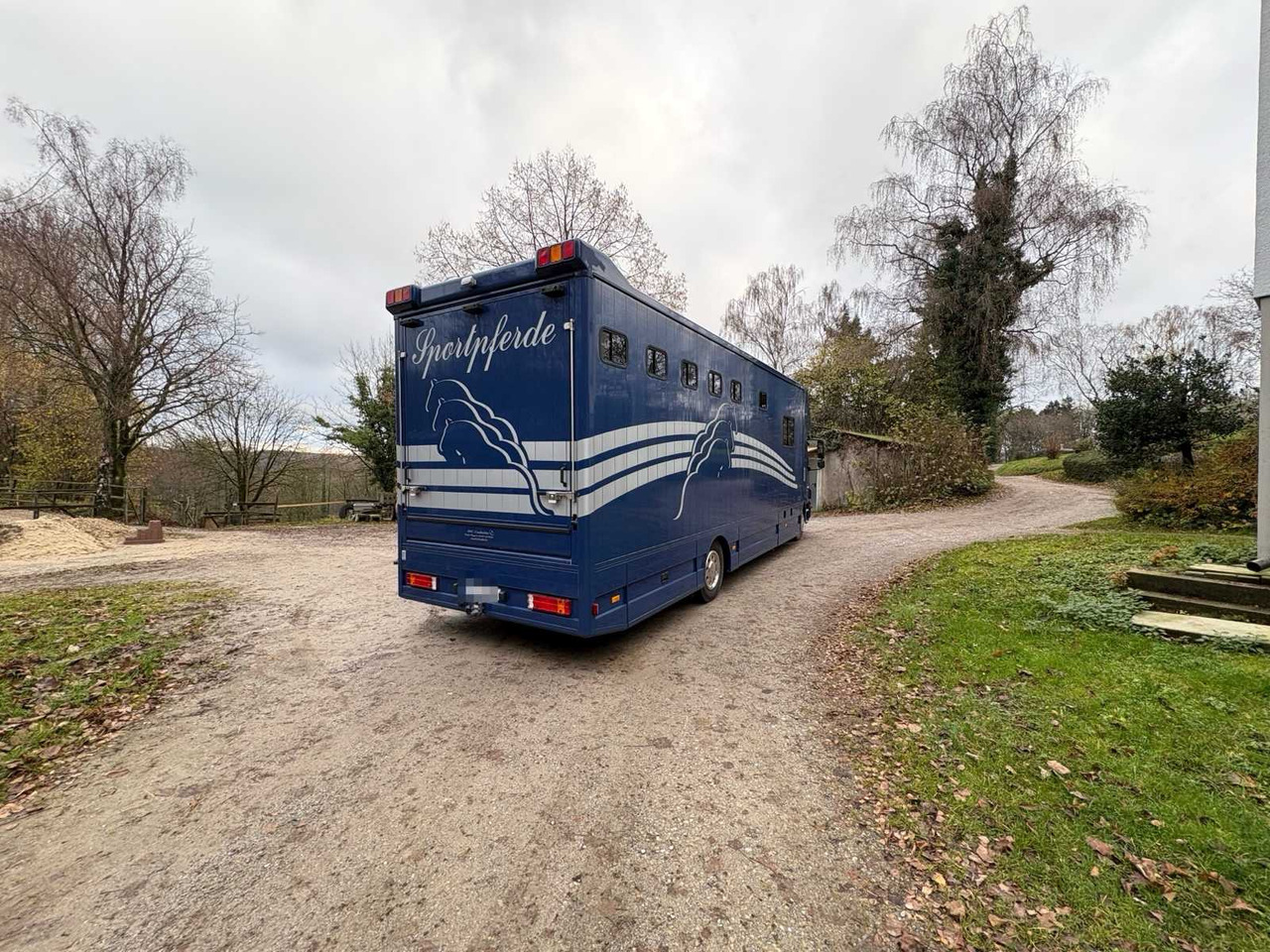 MERCEDES-BENZ ATEGO - HORSE TRANSPORTER - مقطورة: صورة 5 MERCEDES-BENZ ATEGO - HORSE TRANSPORTER - مقطورة: صورة 5