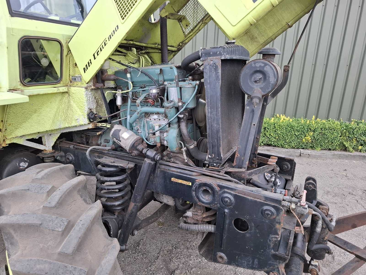 MERCEDES-BENZ - MB TRAC 800 - ALL-WHEEL DRIVE AGRICULTURAL TRACTOR - جرار: صورة 2 MERCEDES-BENZ - MB TRAC 800 - ALL-WHEEL DRIVE AGRICULTURAL TRACTOR - جرار: صورة 2