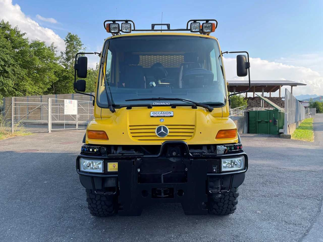 MERCEDES-BENZ - UNIMOG - 2001 - KOMMOBIL (UNIMOG) U400 - شاحنة: صورة 3 MERCEDES-BENZ - UNIMOG - 2001 - KOMMOBIL (UNIMOG) U400 - شاحنة: صورة 3