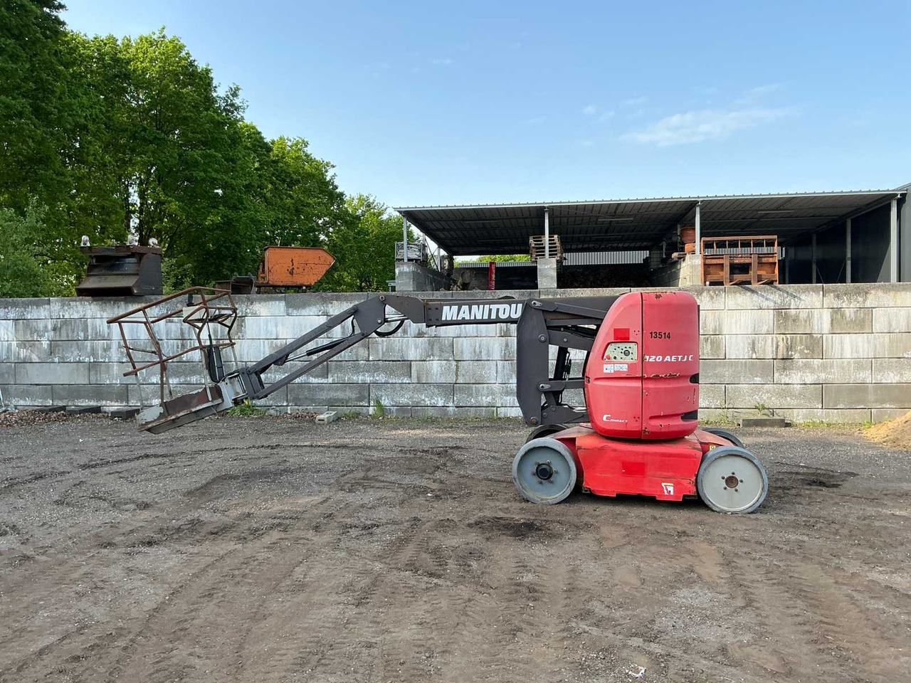 Manitou 120AETJC - منصة جومحمولةية: صورة 2 Manitou 120AETJC - منصة جومحمولةية: صورة 2