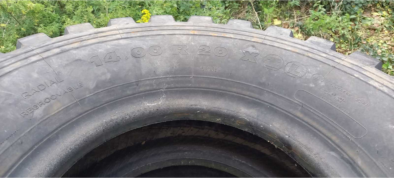Michelin 14.00 R 20 XZL - الإطارات والجنوط - جرار: صورة 3 Michelin 14.00 R 20 XZL - الإطارات والجنوط - جرار: صورة 3