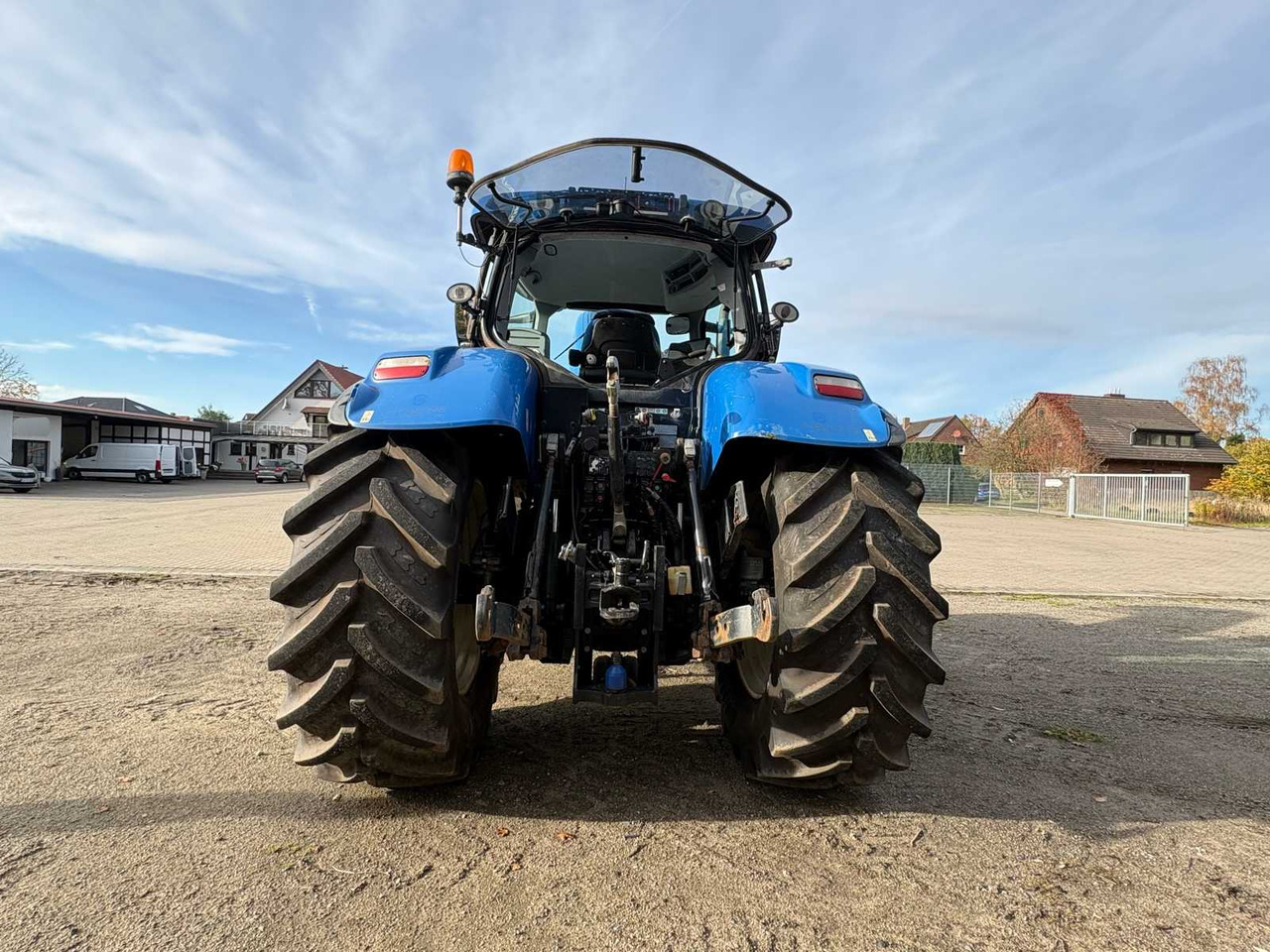 New Holland NEW HOLLAND T7.260 AGRICULTURAL TRACTOR WITH ALL-WHEEL DRIVE - جرار: صورة 3 New Holland NEW HOLLAND T7.260 AGRICULTURAL TRACTOR WITH ALL-WHEEL DRIVE - جرار: صورة 3