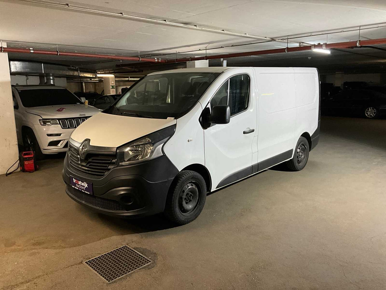 RENAULT TRAFIC VANS - شاحنة توصيل مغلقة: صورة 1 RENAULT TRAFIC VANS - شاحنة توصيل مغلقة: صورة 1