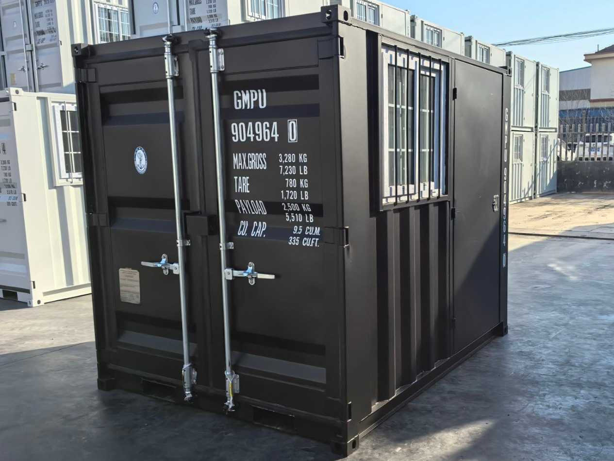 Rhino-cross-containers 9ft met deur en raam - حاوية شحن: صورة 1 Rhino-cross-containers 9ft met deur en raam - حاوية شحن: صورة 1