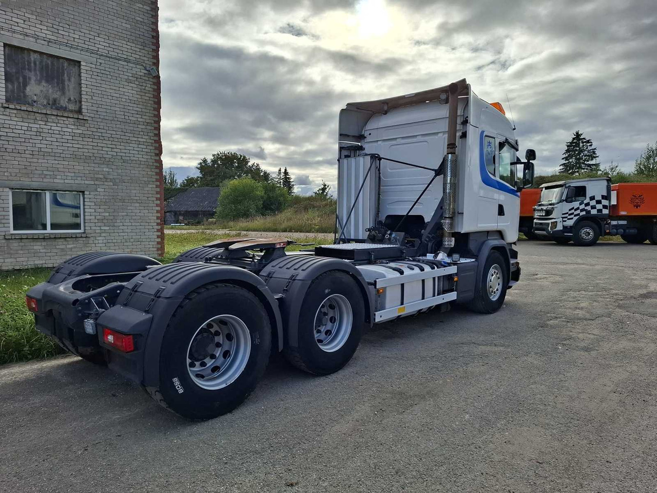 SCANIA - TRUCK - 2016 - شاحنة: صورة 3 SCANIA - TRUCK - 2016 - شاحنة: صورة 3