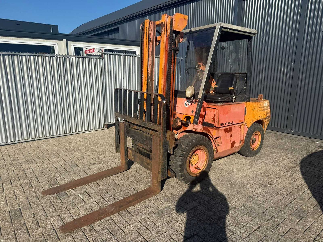 STILL - R43 - FORKLIFT TRUCK - رافعة شوكية: صورة 1 STILL - R43 - FORKLIFT TRUCK - رافعة شوكية: صورة 1