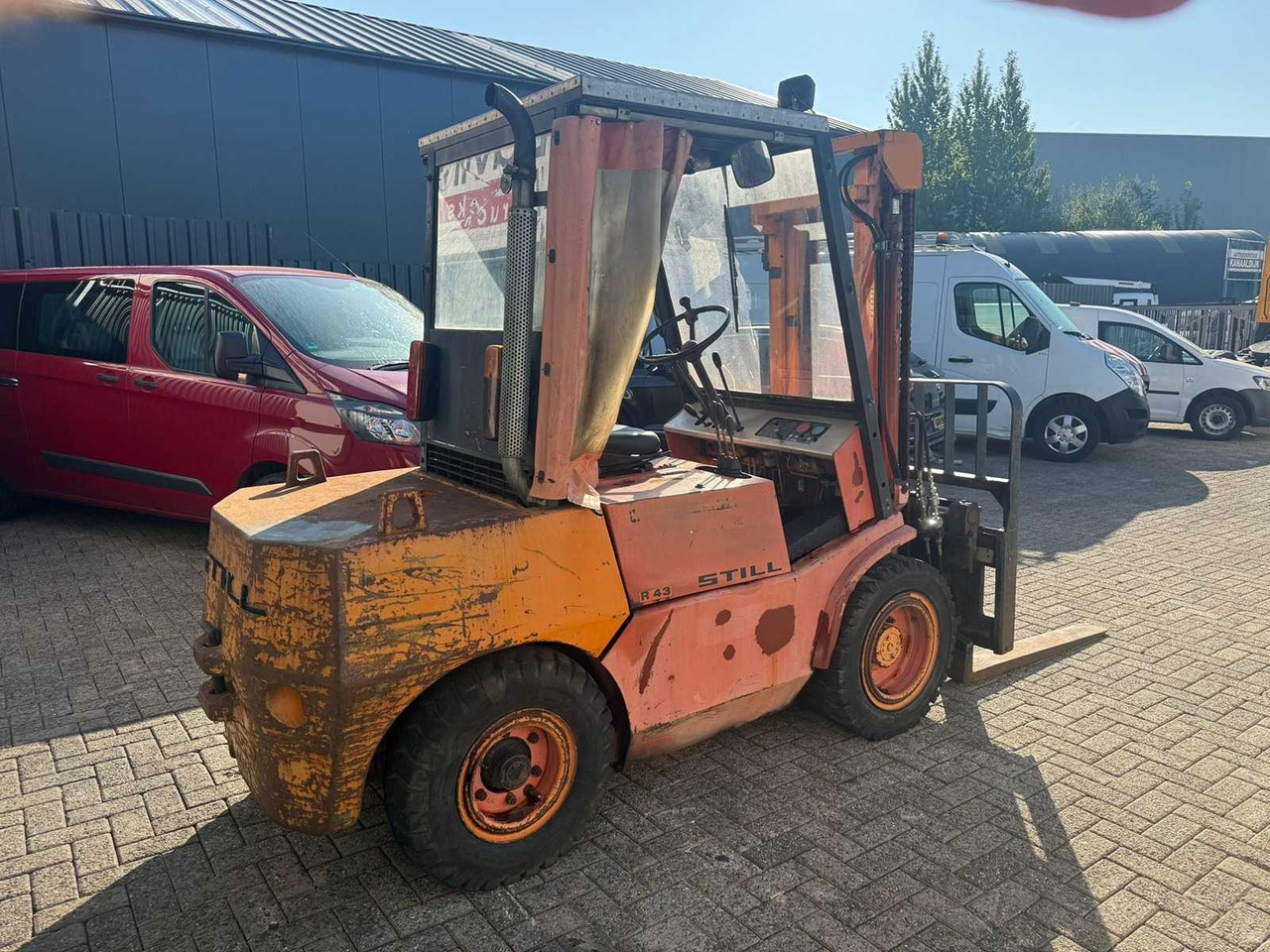 STILL - R43 - FORKLIFT TRUCK - رافعة شوكية: صورة 3 STILL - R43 - FORKLIFT TRUCK - رافعة شوكية: صورة 3