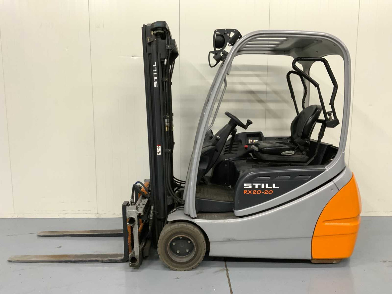 STILL RX20-20 - 4.7M TRIPLEX, FREE-LIFT, SIDE-SHIFT, FORK POSITIONER - FORKLIFT - رافعة شوكية: صورة 2 STILL RX20-20 - 4.7M TRIPLEX, FREE-LIFT, SIDE-SHIFT, FORK POSITIONER - FORKLIFT - رافعة شوكية: صورة 2