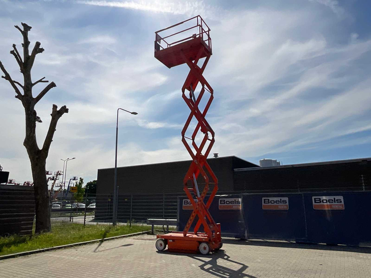 SkyJack SJ III 4626 - منصة جومحمولةية: صورة 1 SkyJack SJ III 4626 - منصة جومحمولةية: صورة 1