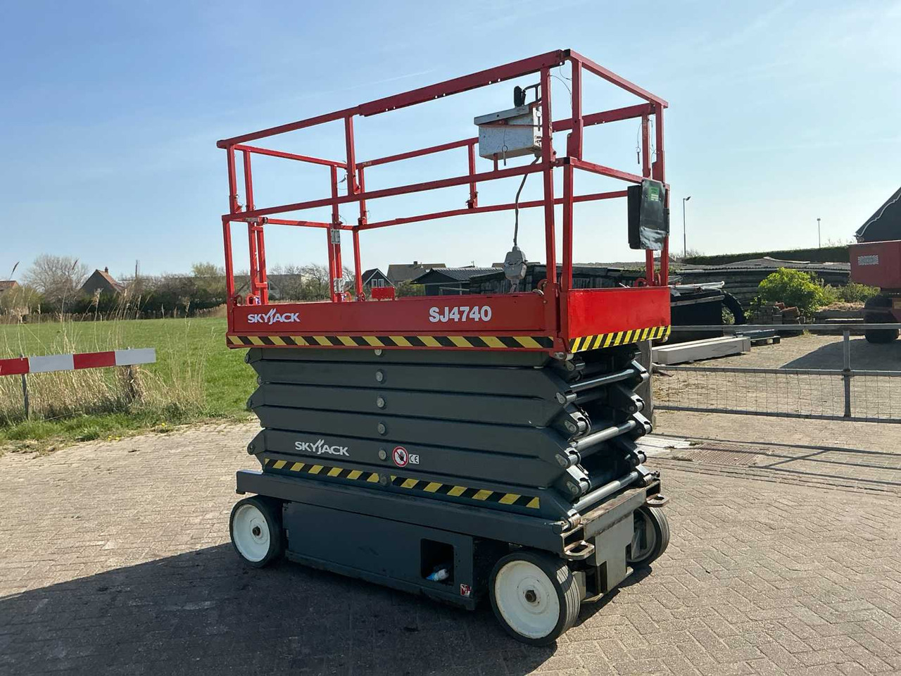 Skyjack SJ4740 - منصة جومحمولةية: صورة 4 Skyjack SJ4740 - منصة جومحمولةية: صورة 4