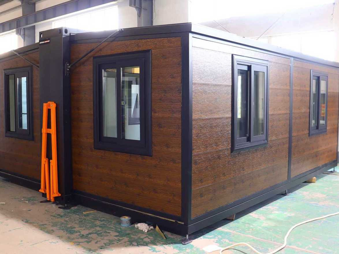 Stahlworks 15ft*20ft - حاوية إنشاءات: صورة 2 Stahlworks 15ft*20ft - حاوية إنشاءات: صورة 2