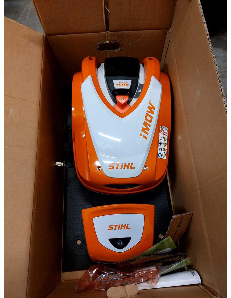 Stihl I-MOW - جزازة عشب الحدائق: صورة 1 Stihl I-MOW - جزازة عشب الحدائق: صورة 1