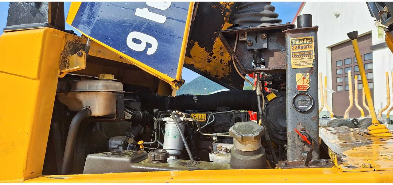 شاحنة قلابة صغيرة THWAITES - 9 TON - DUMPER TRUCK - 2003: صورة 14 شاحنة قلابة صغيرة THWAITES - 9 TON - DUMPER TRUCK - 2003: صورة 14